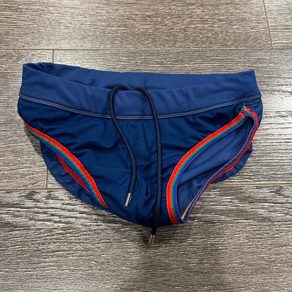 2(X)IST Men’s Swim Brief – Size Small – Navy with Rainbow Trim - Picture 7 of 8
